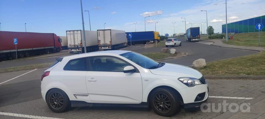 Kia Ceed 1 generation [restyling]