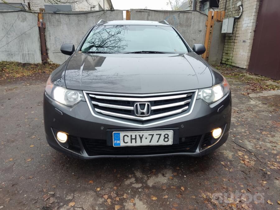 Honda Accord 8 generation Tourer wagon