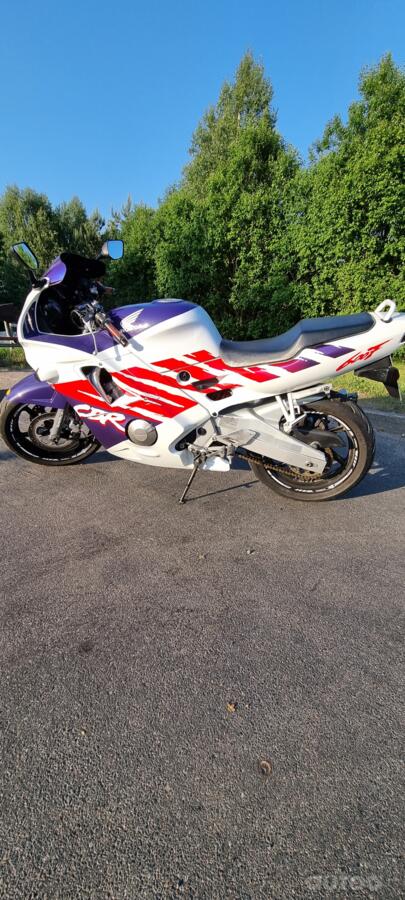 Honda CBR