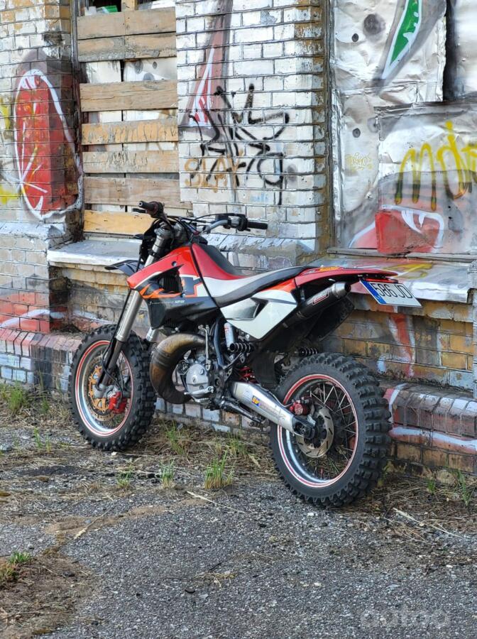 Aprilia MX