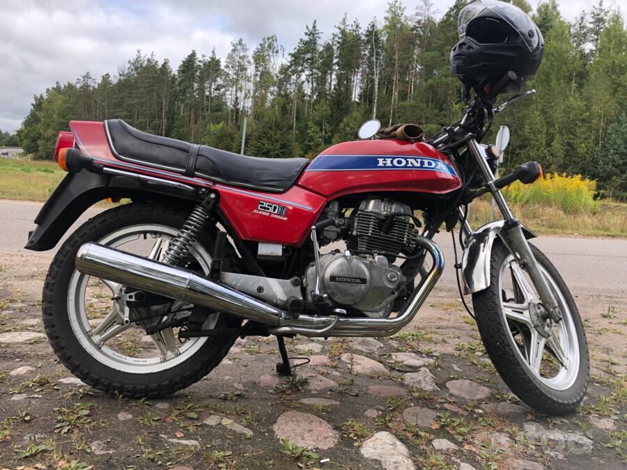 Honda CB