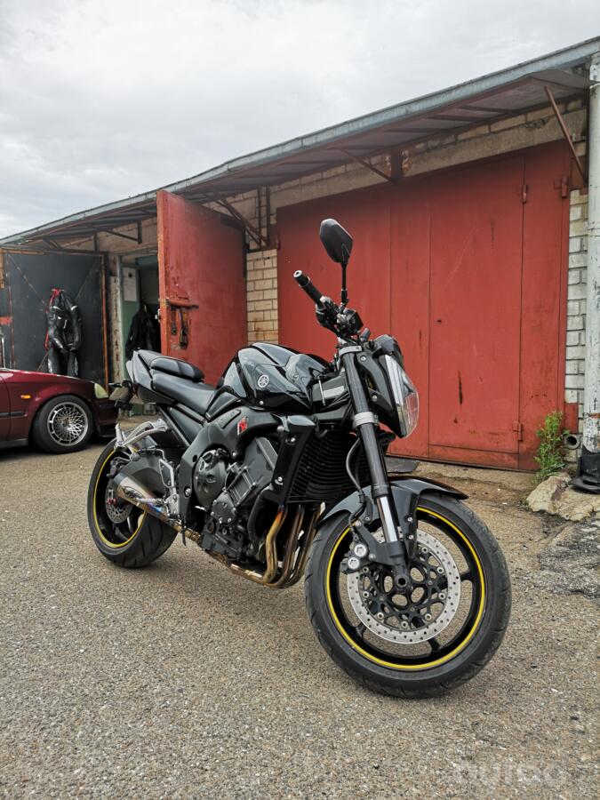 Yamaha FZ