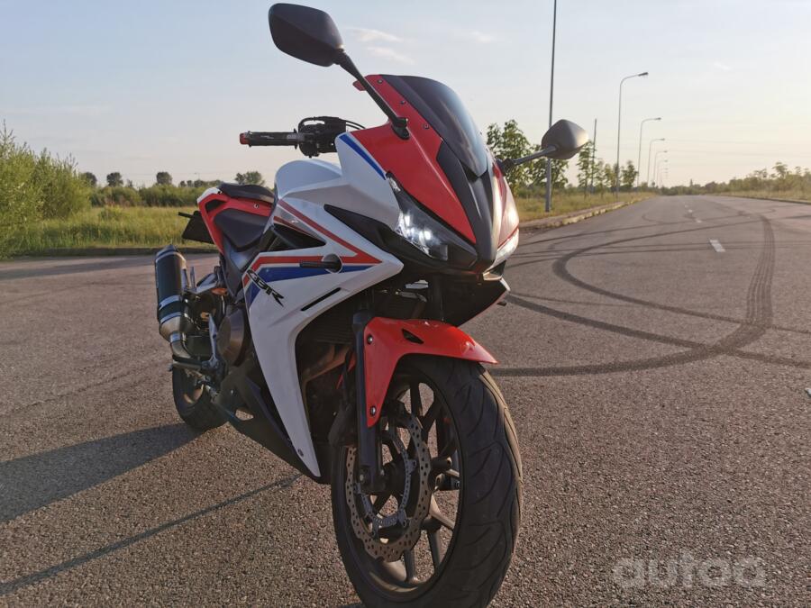 Honda CBR