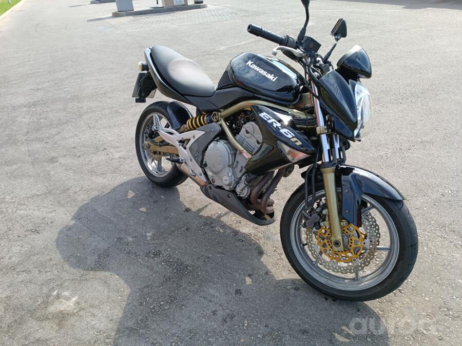 Kawasaki ER-6n