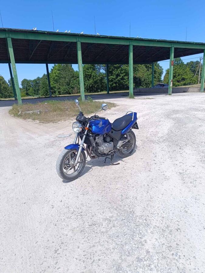 Honda CB