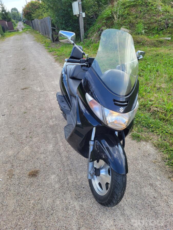 Suzuki Burgman