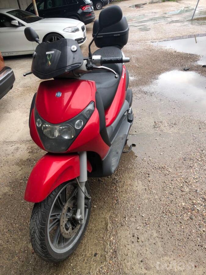 Piaggio BV