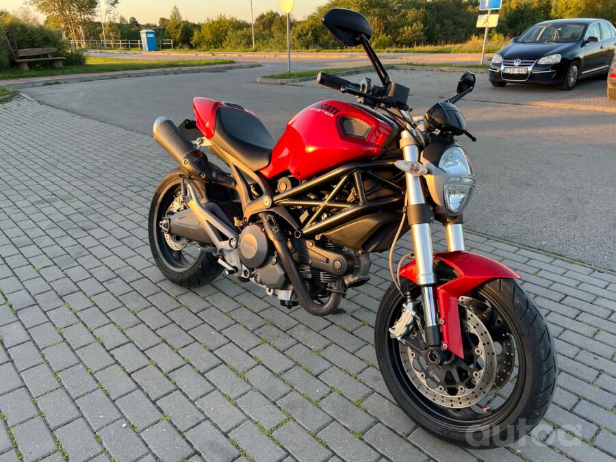 Ducati Monster