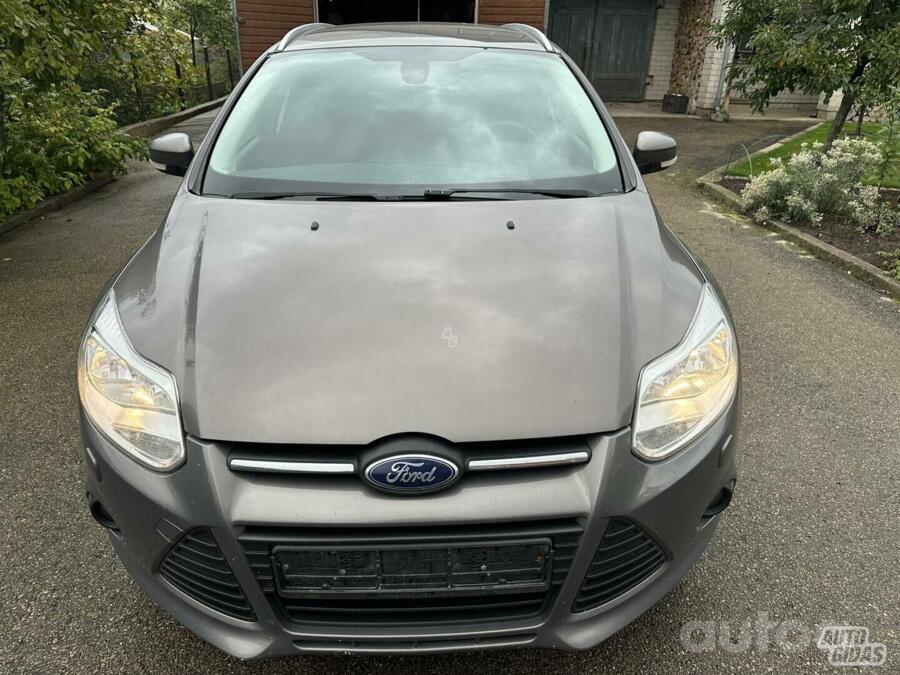 Ford Focus 3 generation ST wagon 5-doors