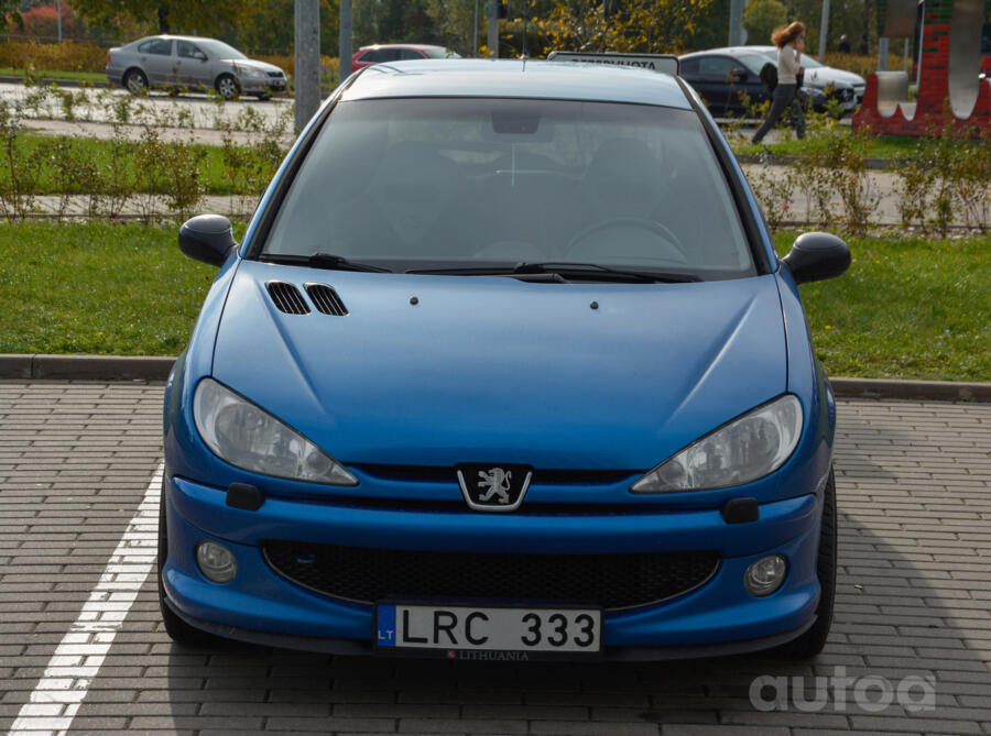 Peugeot 206 1 generation [restyling] Hatchback 3-doors