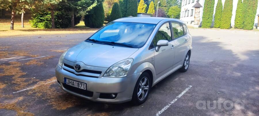 Toyota Corolla Verso 1 generation [restyling] Minivan