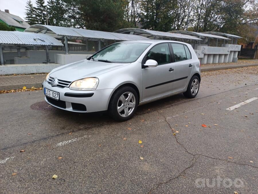 Volkswagen Golf 5 generation Hatchback 5-doors