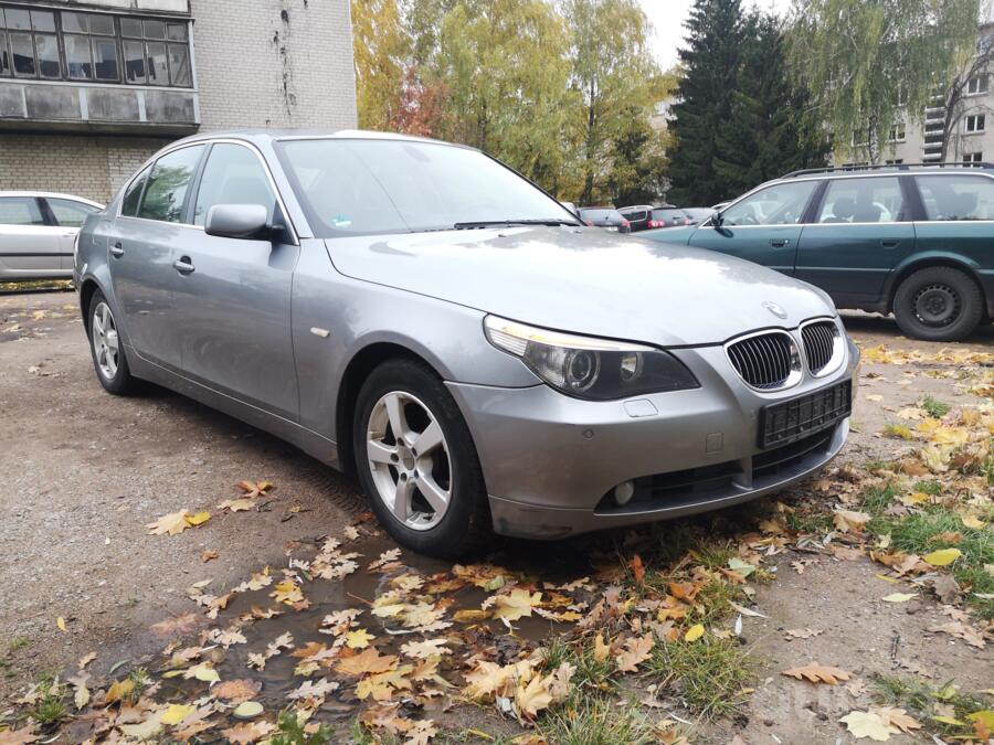 BMW 5 Series E60/E61 Sedan