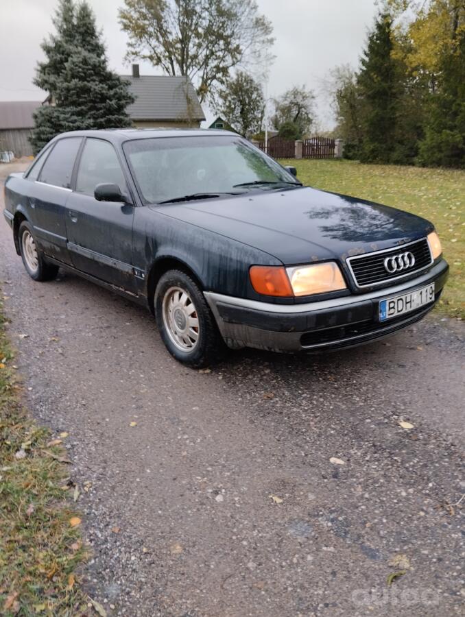 Audi 100 4A/C4 Sedan