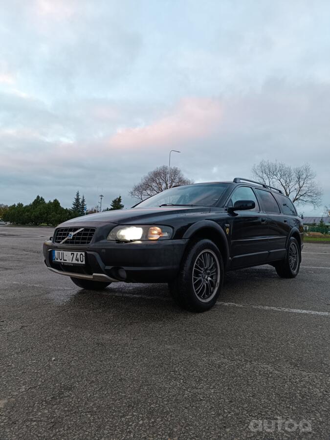 Volvo XC70 2 generation wagon