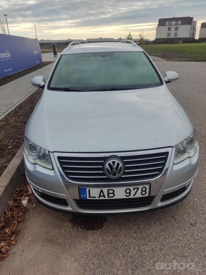 Volkswagen Passat B6 wagon 5-doors