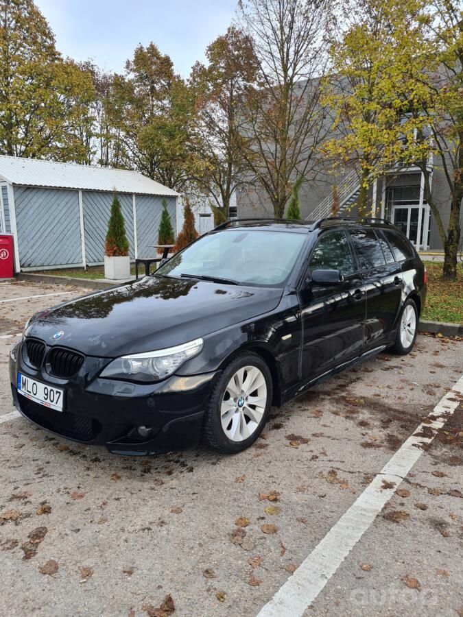 BMW 5 Series E60/E61 Touring wagon