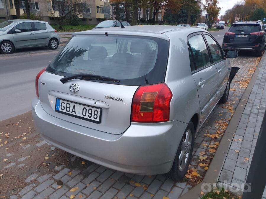 Toyota Corolla E120 Hatchback 5-doors