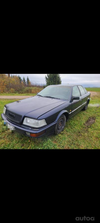 Audi V8 1 generation Sedan