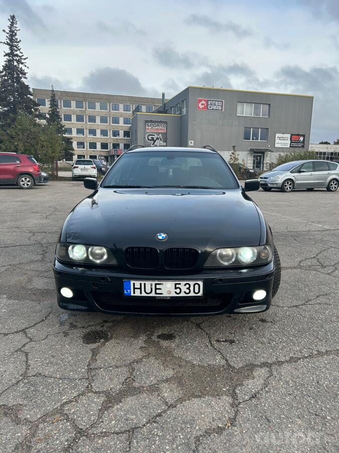 BMW 5 Series E39 Touring wagon