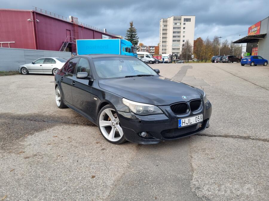 BMW 5 Series E60/E61 Sedan