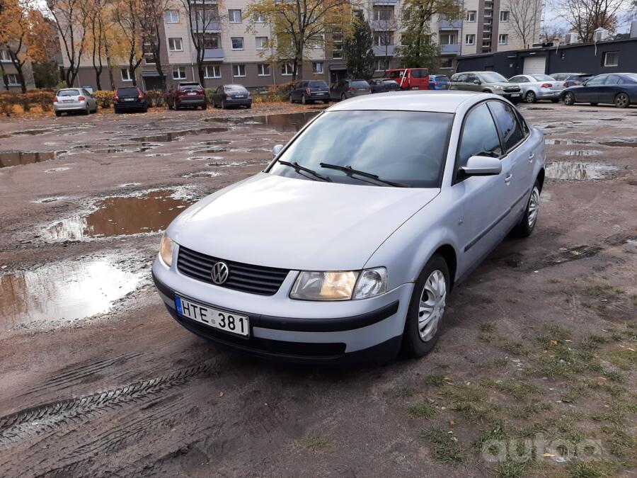 Volkswagen Passat B5 Sedan 4-doors