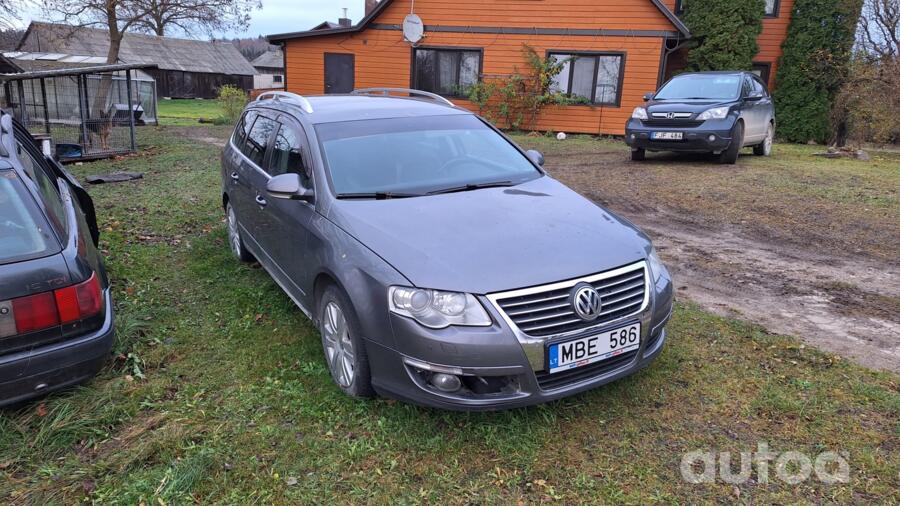 Volkswagen Passat B6 wagon 5-doors