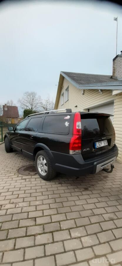Volvo XC70 2 generation wagon