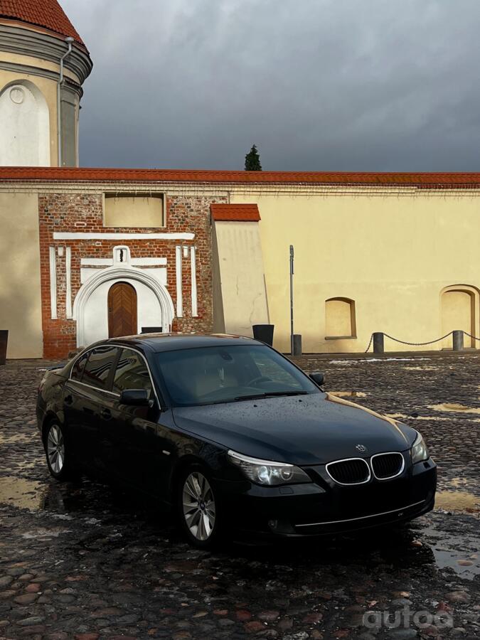 BMW 5 Series E60/E61 Sedan