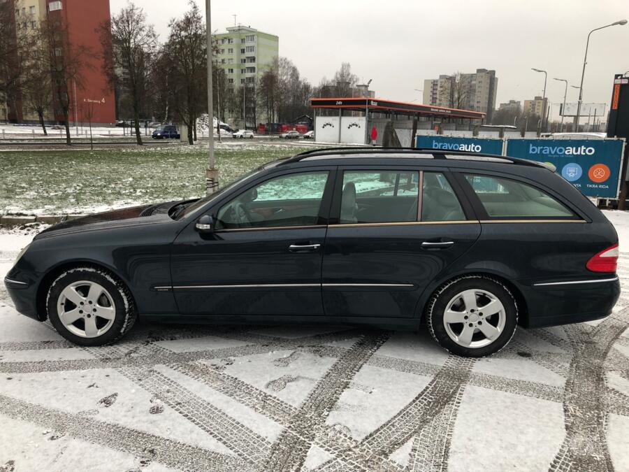Mercedes-Benz E-Class W211/S211 wagon 5-doors
