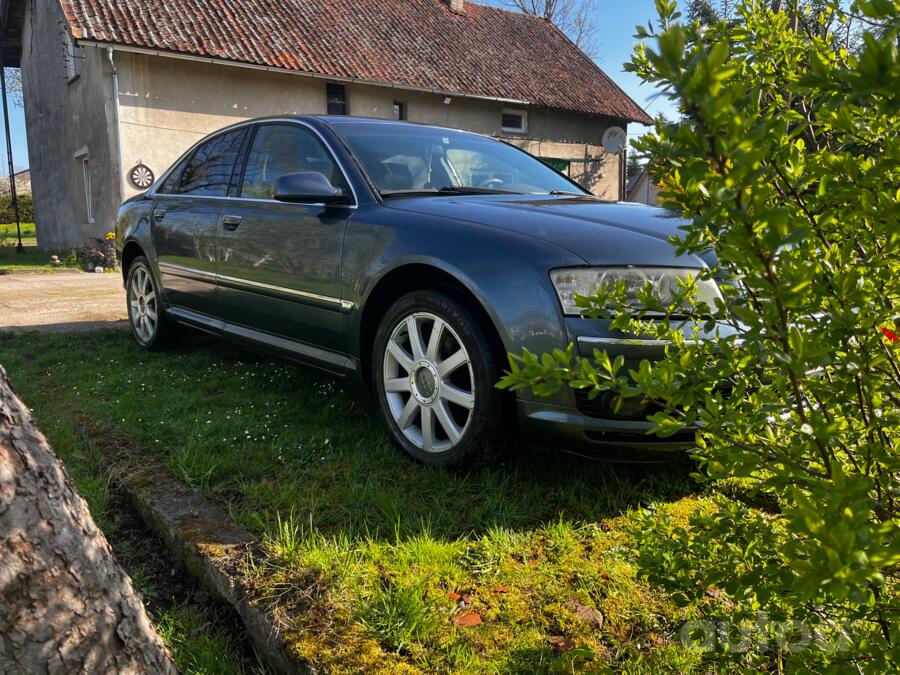 Audi A8 D3/4E Sedan