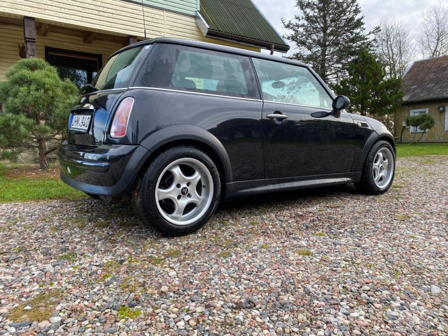 Mini One R50 Hatchback