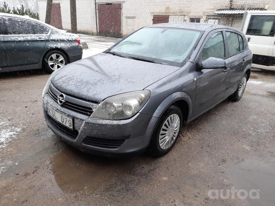 Opel Astra H Hatchback