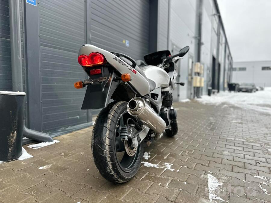 Kawasaki ZR