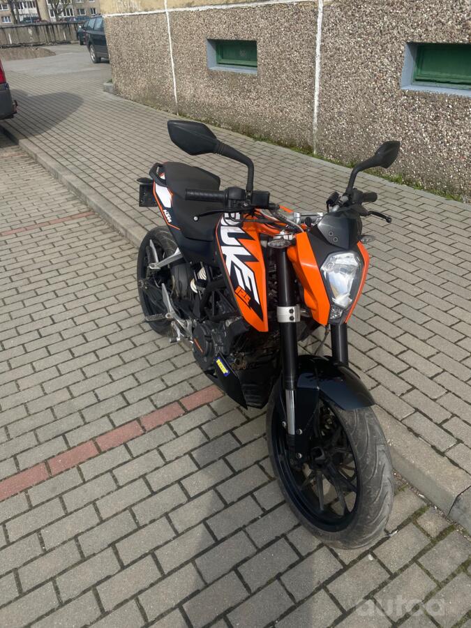 KTM Duke