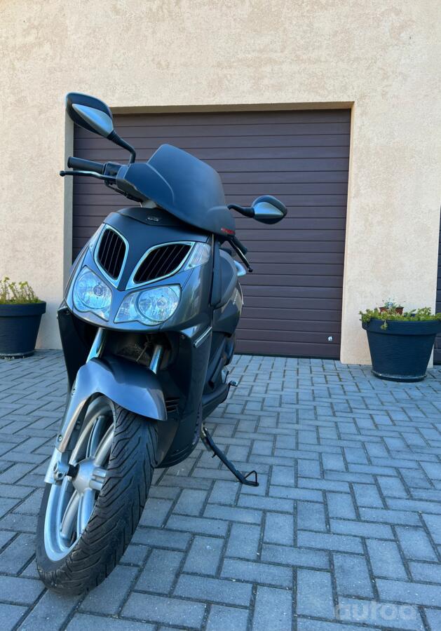 Aprilia Sportcity