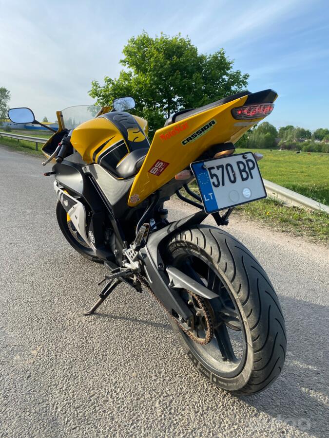 Yamaha YZF