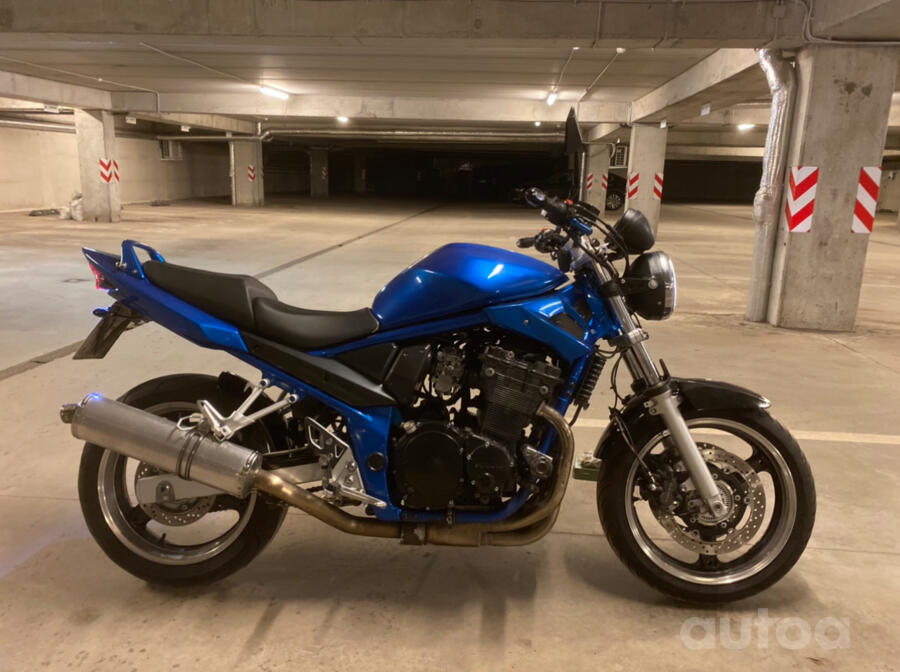 Suzuki GSF600S