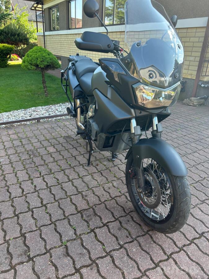 Aprilia Caponord