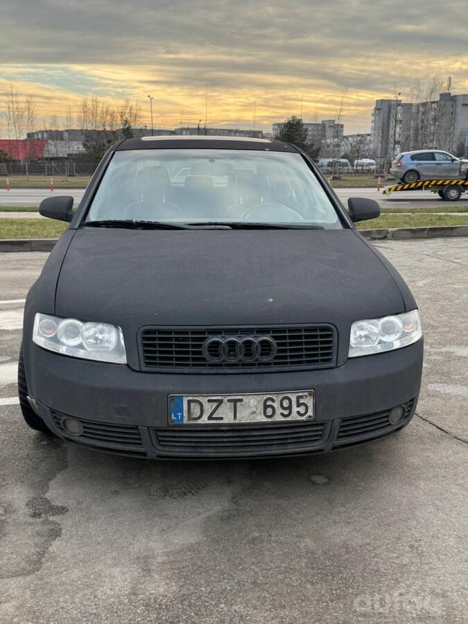 Audi A4 B6 Sedan