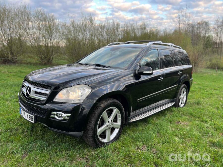 Mercedes-Benz GL-Class