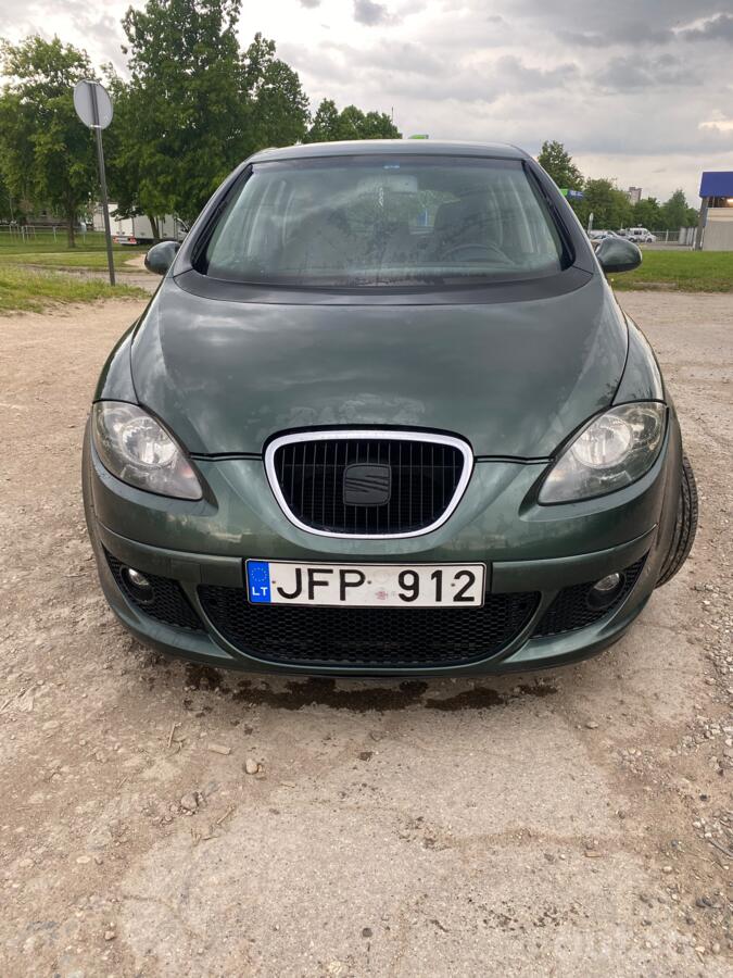 SEAT Toledo 3 generation Hatchback