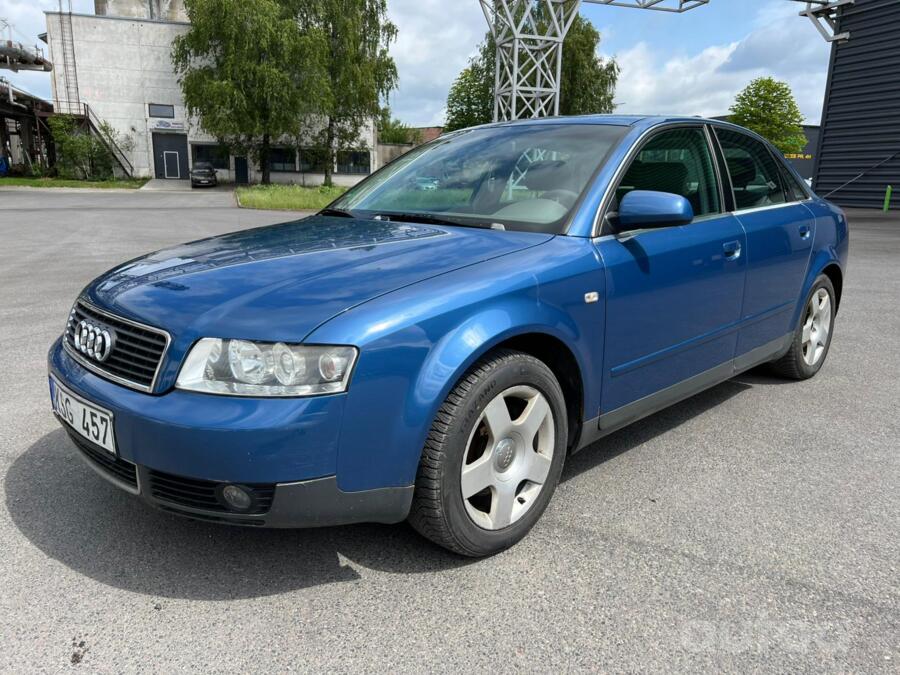 Audi A4 B6 Sedan