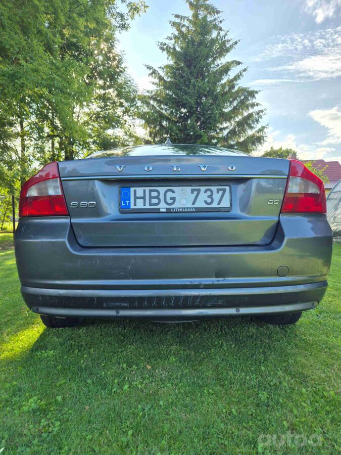 Volvo S80