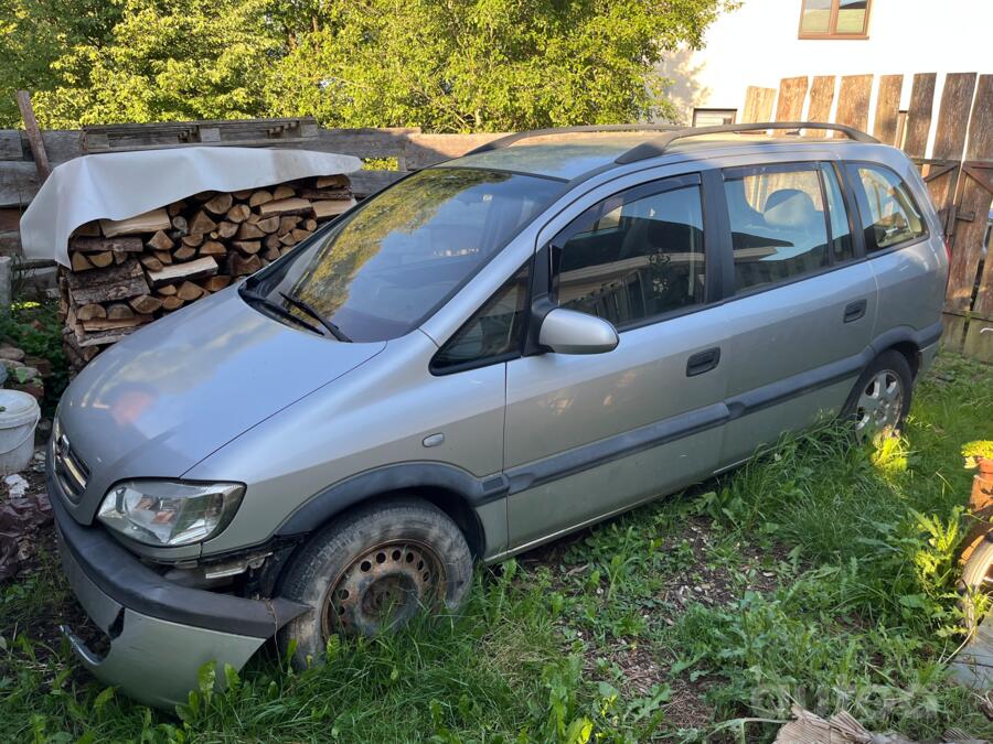 Opel Zafira A Minivan 5-doors