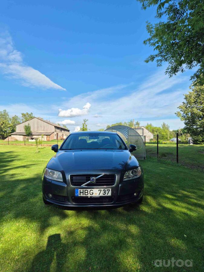 Volvo S80
