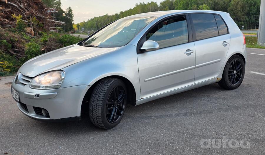 Volkswagen Golf 5 generation Hatchback 5-doors