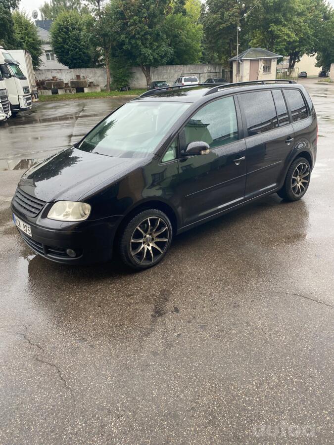 Volkswagen Touran 1 generation Minivan