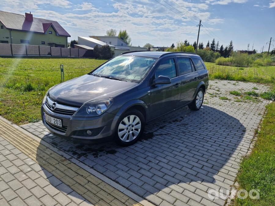 Opel Astra H [restyling]