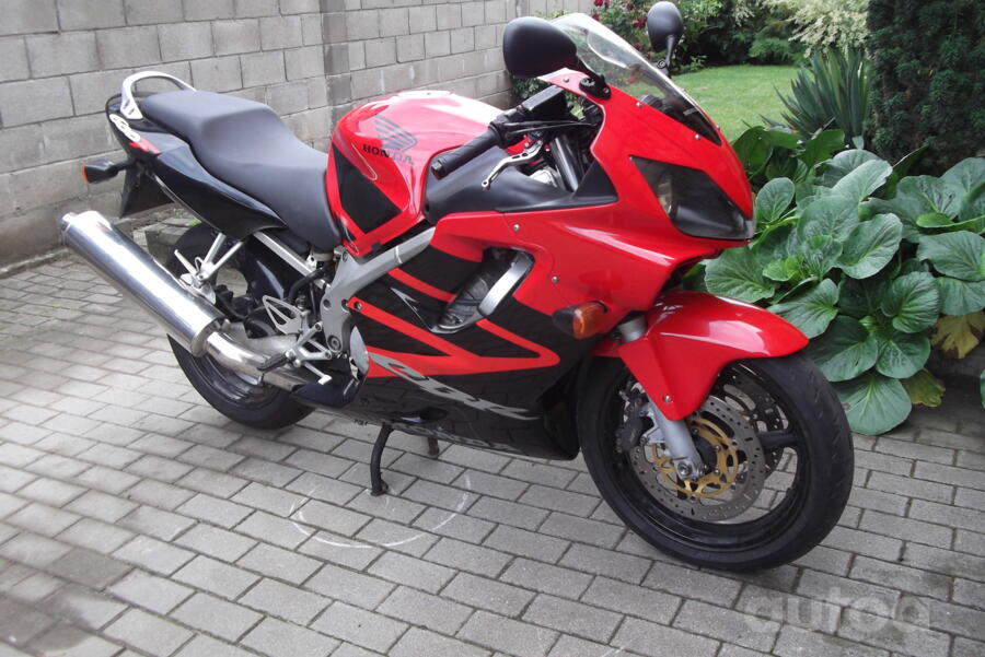 Honda CBR
